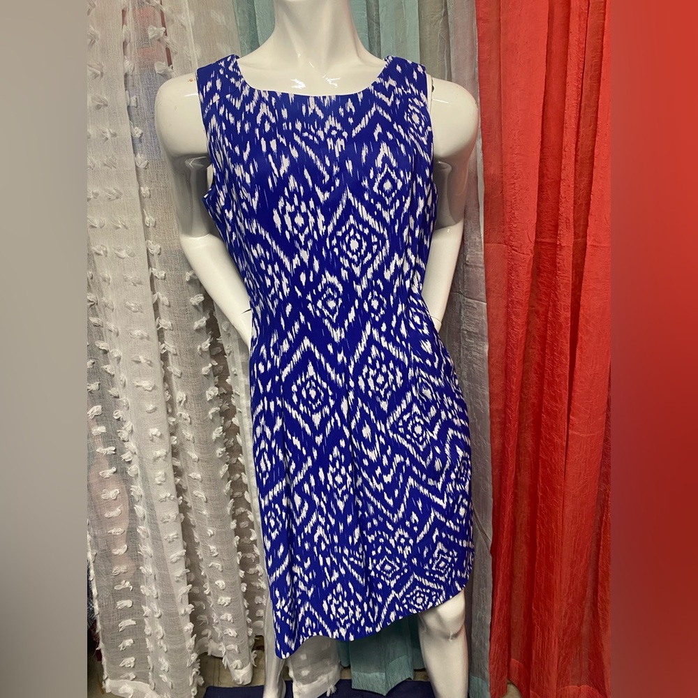 Women’s Dress Barn sleeveless dress. Size 12 Blue/white - Picture 1 of 3